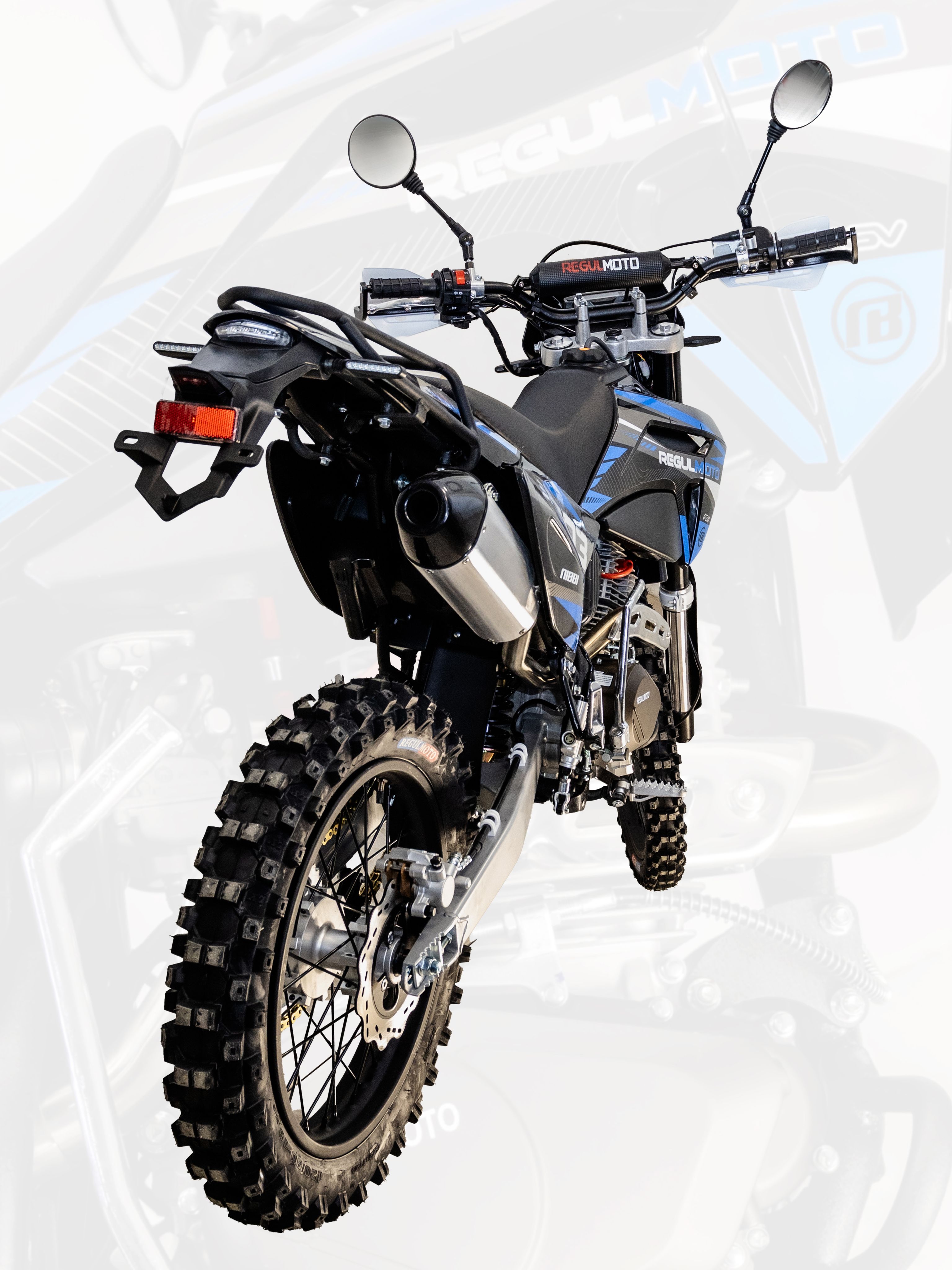 Мотоцикл Regulmoto ZR PR 300 4 valves 6 gear черный/синий