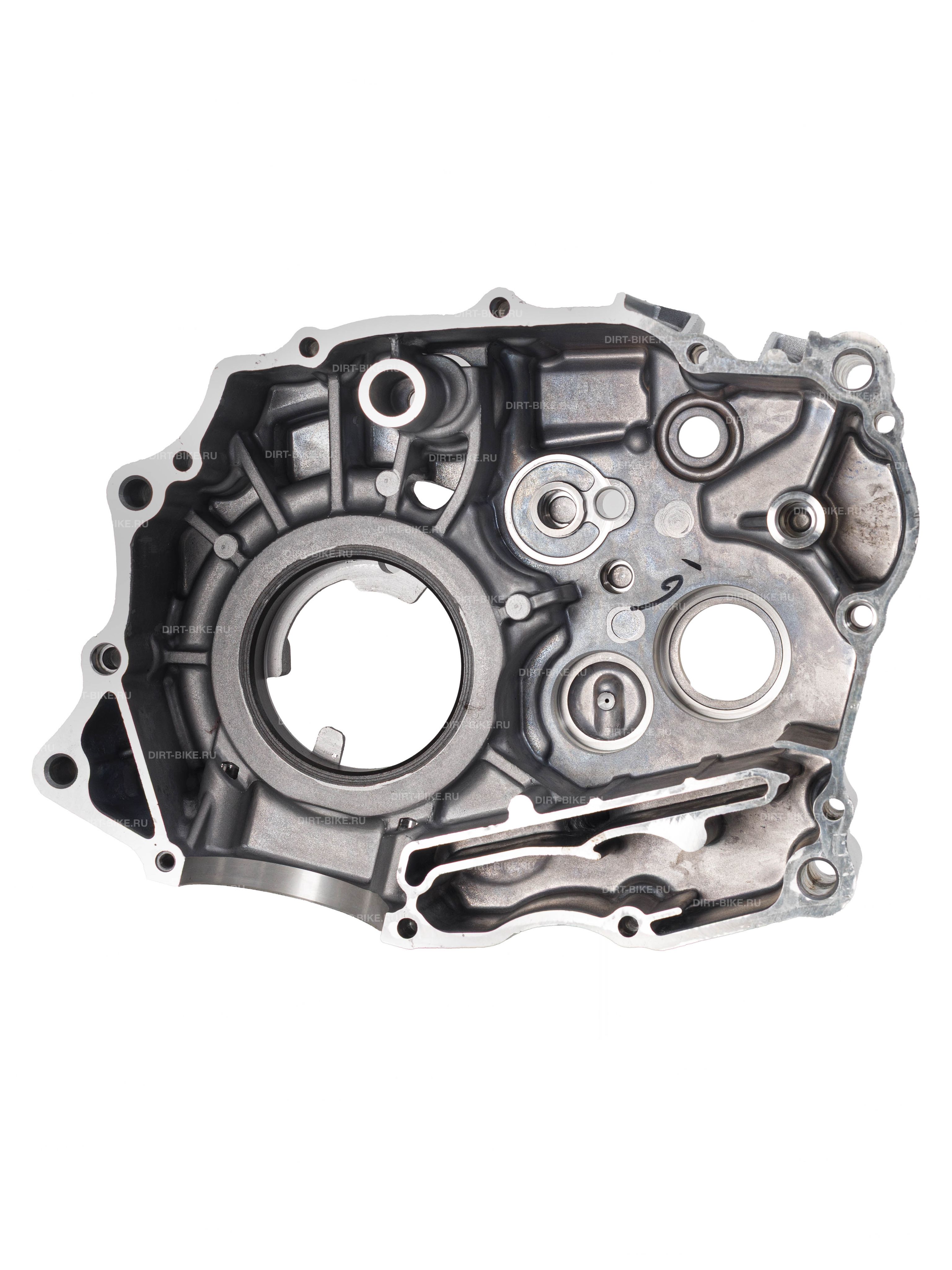 Левый картер двигателя CB250D-G Zongshen 166fmm