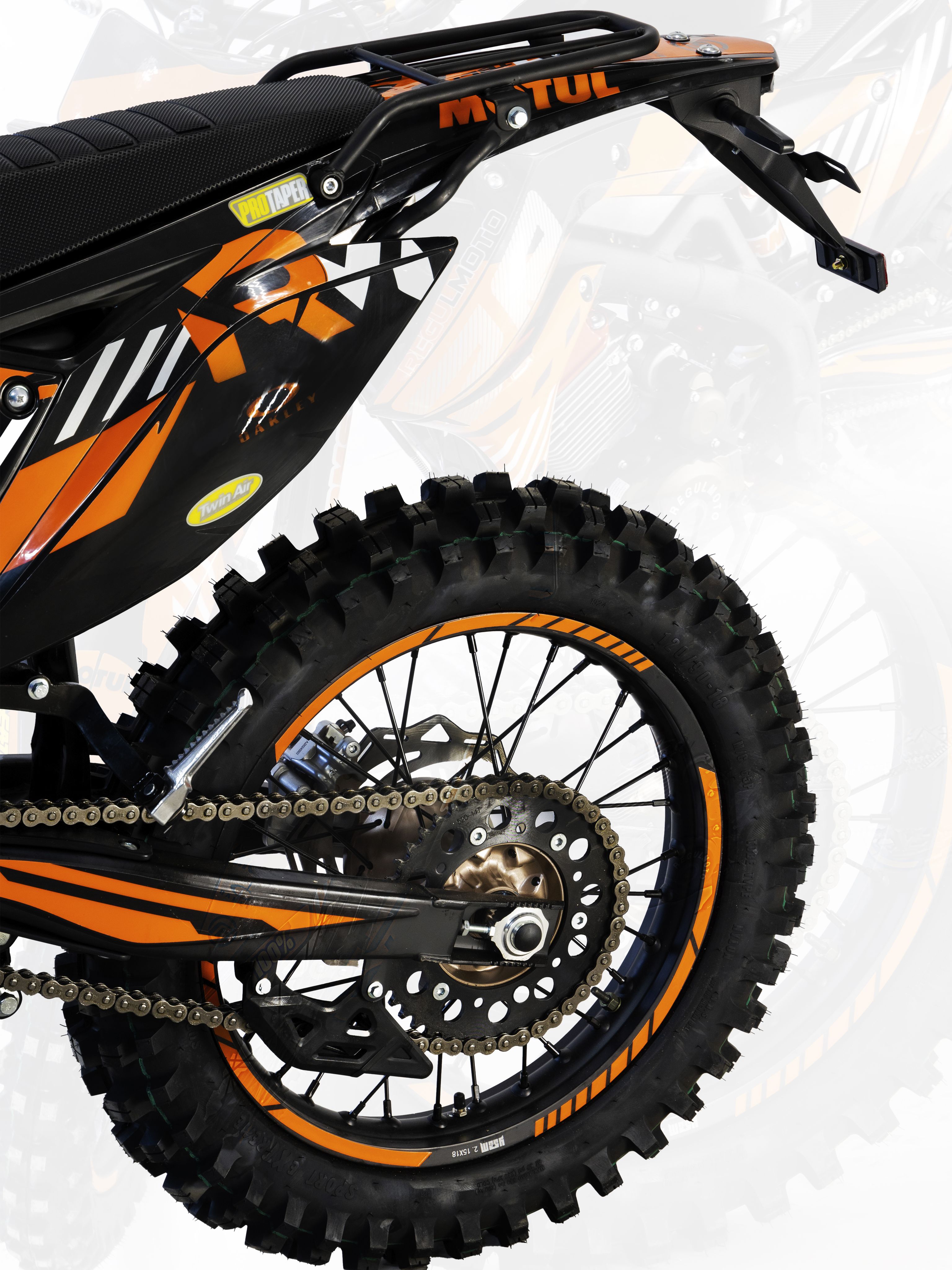 Мотоцикл Regulmoto ZR PR 300 4 valves черный/оранжевый