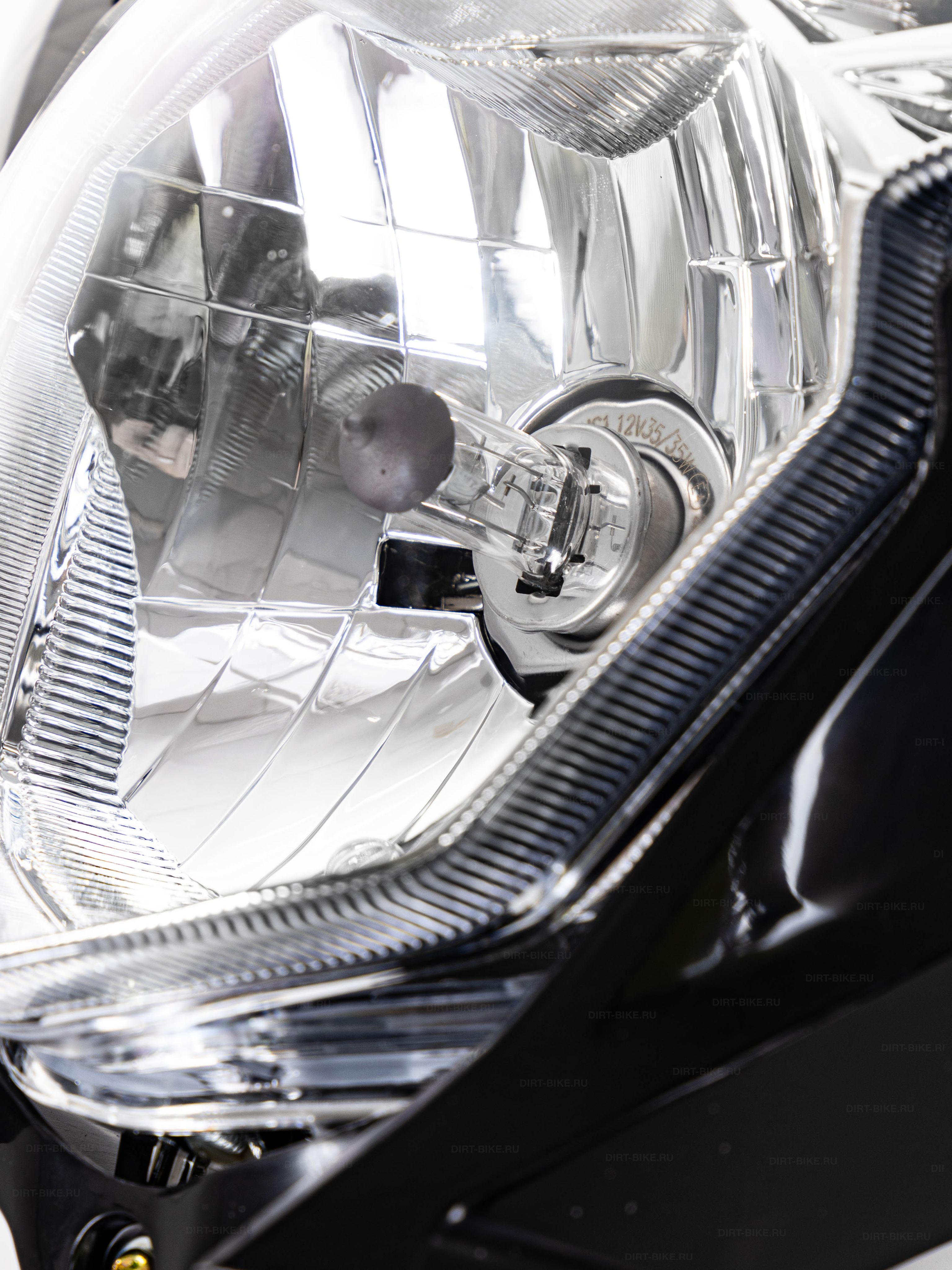 Фара черная для эндуро мотоциклов BSE M/Z, Honda CRF